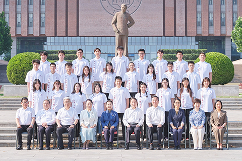 ◎ 「澳門大學生天津學習交流計劃」舉行結業禮。