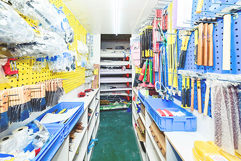 ◎ A區新增公屋商舖五金店。